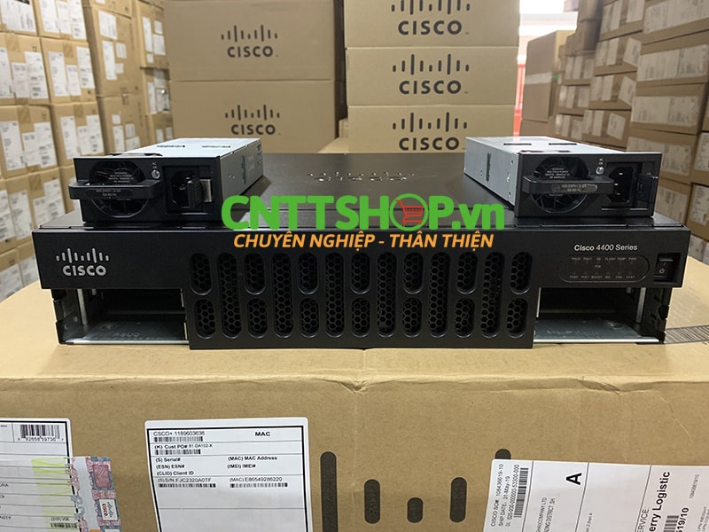 Router Cisco ISR4451-X/K9 (4 GE 3 NIM 2 SM 8 GB FLASH 2 GB DRAM (data plane) 4G DRAM (control plane)