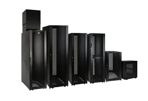 Tổng hợp những thông tin thú vị về tủ Rack mà khách hàng cần nắm bắt