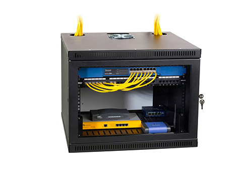 Tủ Rack treo tường - Giải pháp hiệu quả để lắp đặt thiết bị mạng cho doanh nghiệp vừa và nhỏ