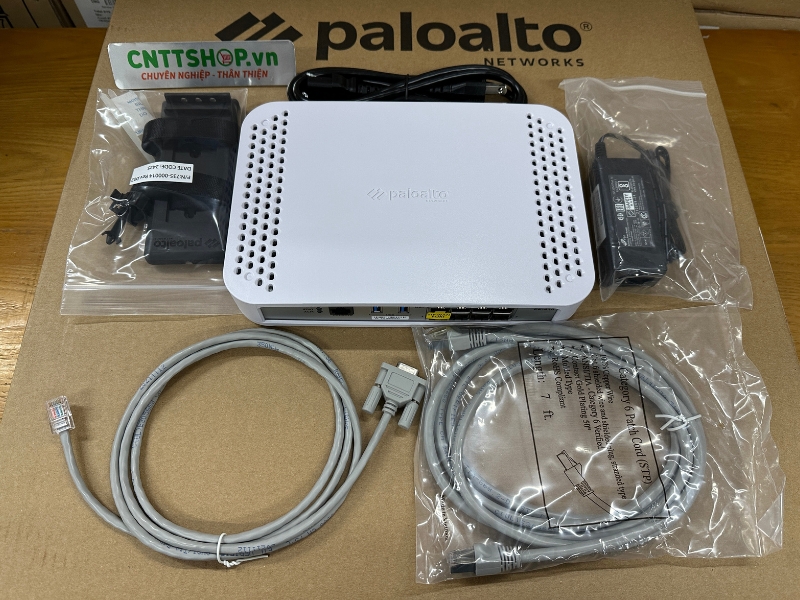 Hình ảnh sản phẩm Firewall Palo Alto PAN-PA-410 và phụ kiện đi kèm