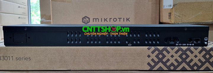 Măt sau Router MikroTik RB3011UiAS-RM RB3011UiAS-RM