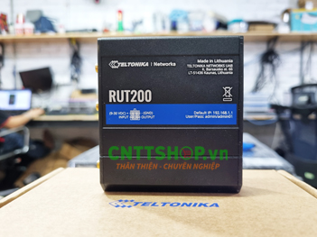 RUT200 Router Industrial Teltonika 1x WAN FE , 1x LAN FE, 4G/LTE