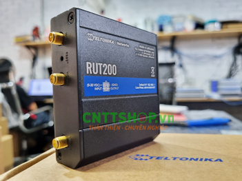 RUT200 Router Industrial Teltonika 1x WAN FE , 1x LAN FE, 4G/LTE