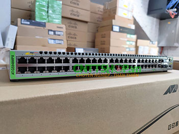 AT-GS948MPX Switch Access Allied Telesis 48 Ports PoE+ 370W, 2 Combo Uplink, 2 SFP+
