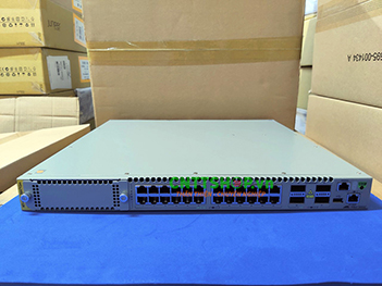 AT-x950-28XTQm Allied Telesis 24 Ports mGig stackable switch, 4 x 40G/100G QSFP+/QSFP28 ports, a XEM bay