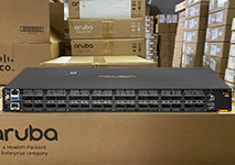 Switch Aruba R9A30A 9300-32D 32p 100/200/400G QSFP-DD 2p 10G SFP+ Back-to-Front