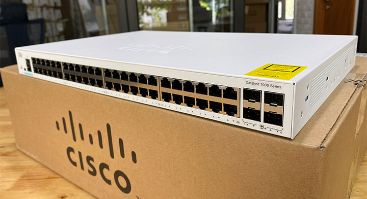 Switch Cisco C1000-48T-4G-L