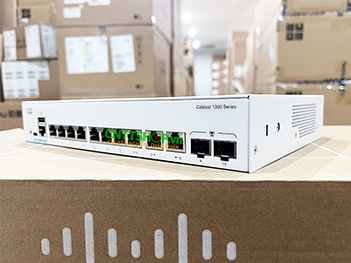 Switch Cisco Catalyst C1300-8T-E-2G 8-Ports GE, 2 Combo Uplink