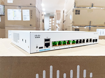 Switch Cisco Catalyst C1300-8T-E-2G 8-Ports GE, 2 Combo Uplink