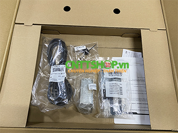 Switch Cisco C9200-24P-E with 24 Port 1GbE, PoE+ 370W, Network Essentials