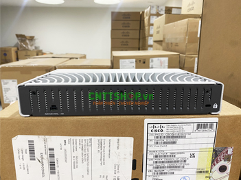 Switch Cisco C9200CX-12T-2X2G-E 12x RJ45, 2x RJ45 + 2x SFP+ port