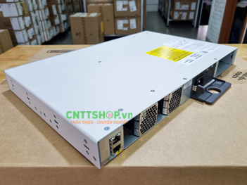 C9200L-24T-4G-A Switch Cisco Catalyst 9200L 24 Port Data, 4x1G uplink, Network Advantage