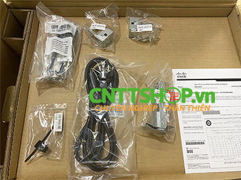 Switch Cisco Catalyst 9200L C9200L-24T-4X-E 24 Port Data, 4x10G uplink, Network Essentials