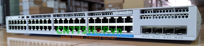 Switch Cisco C9200L-48PXG-4X-E 48-port 12xmGig, 36x1G, 4x10G PoE+, Network Essentials