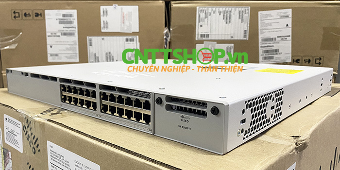 Switch Cisco C9300-24P-E Catalyst 9300 24 ports PoE+