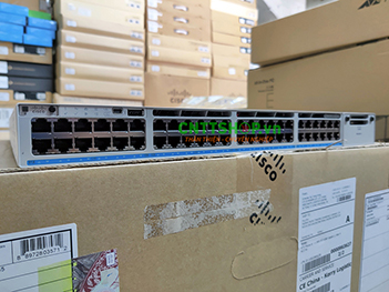 Switch Cisco C9300-48UXM-A 48 Ports mGig UPOE Network Advantage