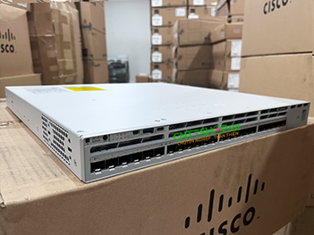 Switch Core Cisco C9300X-24Y-A 24 Ports 25GbE SFP28, Network Advantage