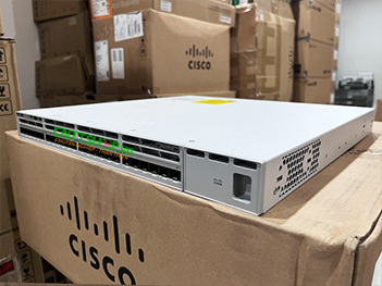 Switch Core Cisco C9300X-24Y-A 24 Ports 25GbE SFP28, Network Advantage