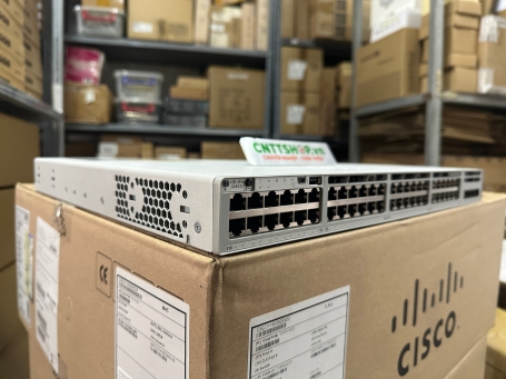 Switch Cisco C9300L-48P-4G-A, 48x1G PoE+, 4X SFP uplinks, Network Advantage