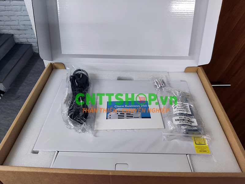 CBS250-48T-4X-EU Switch Cisco 48 10/100/1000 ports, 4 10 Gigabit SFP+ Uplink