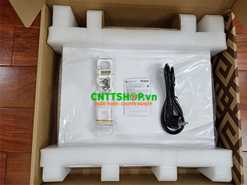 Switch Mikrotik CRS354-48P-4S+2Q+RM with 48x 1GbE, 4x SFP+, 2x QSFP+, RouterOS