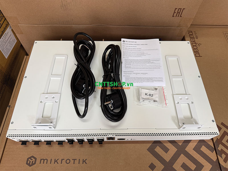 Phụ kiện đi kèm Switch MikroTik CRS812-8DS-2DQ-2DDQ-RM