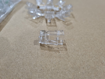 Hạt mạng Cat 5e UTP pass Through xuyên thấu giá tốt chất lượng cao