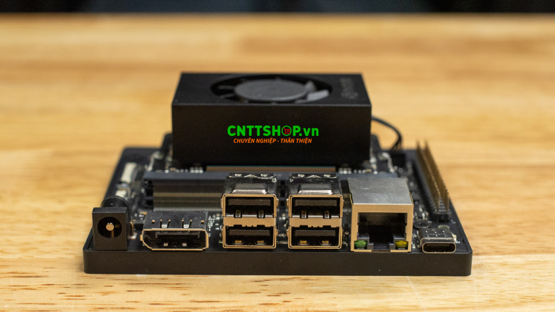 Các cổng kết nối đa dạng trên Jetson Orin Nano Super