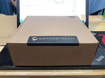 Wifi Grandstream GWN7605 802.11ac Wave-2 Chịu Tải Cao