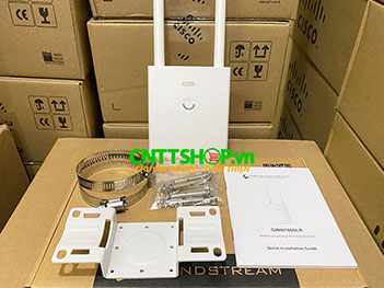 Grandstream GWN7660LR Outdoor Long-Range Wi-Fi 6 Access Point