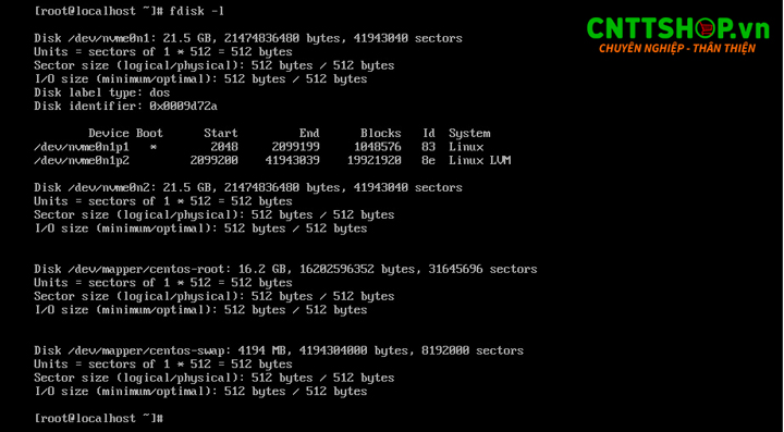 chạy lệnh fdisk -l để hệ thống list ra các ổ cứng đang gắn trên máy chủ và các phân vùng của chúng.