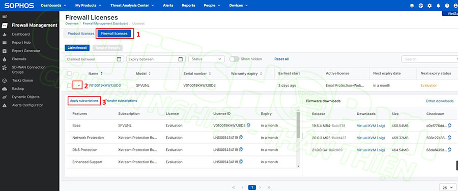 chọn Apply Subscriptions để thêm License cho Firewall